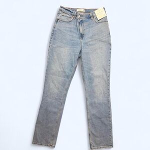 NWT Abercrombie & Fitch The 90’s Slim Straight Ultra High Rise Jeans